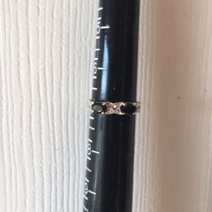 Sapphire and diamond ring